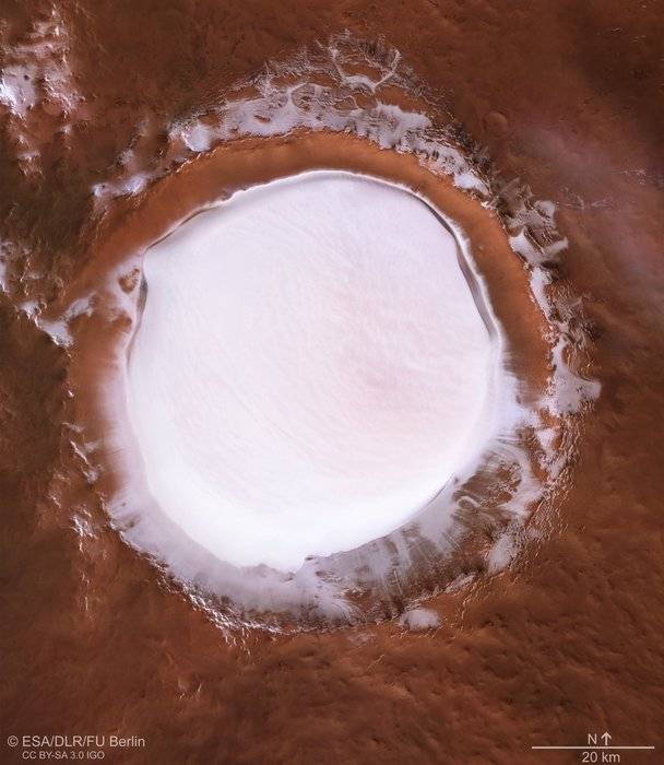 ¡En Marte hay kilómetros de mucho, mucho hielo!
