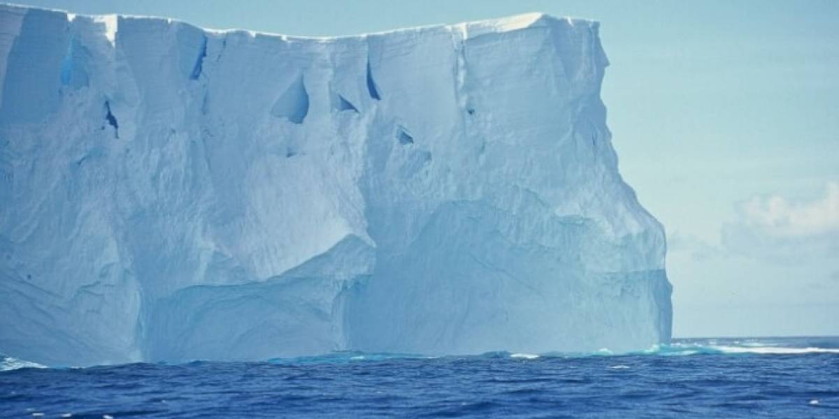 Urgente: Iceberg gigante se ha desprendido de la Antártida