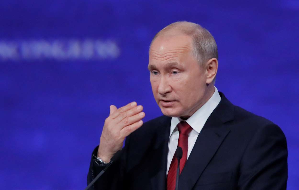 Putin: el veto de EE.UU. a Huawei es "la primera guerra tecnológica de la era digital"