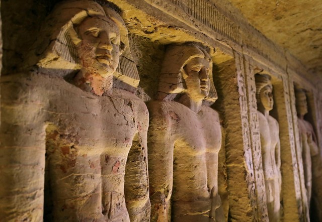 Egipto anuncia el hallazgo de una tumba