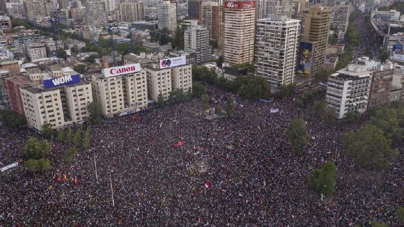 Chile: La marcha más grande! Más de 1 millón de manifestantes!
