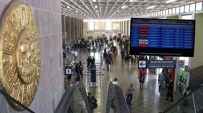 3. Compra tu boleto de Avión a Cusco con anticipación.